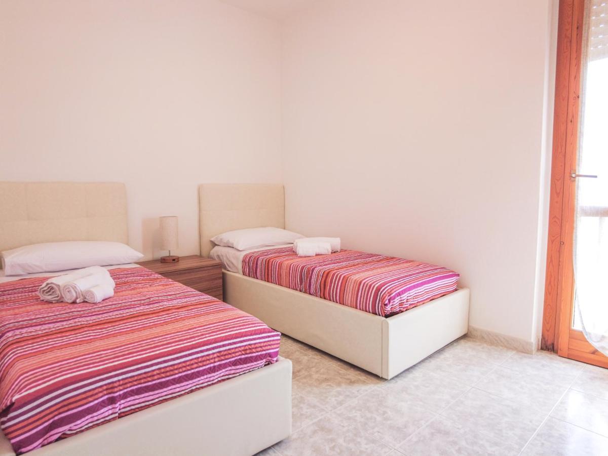 Budget Beds Альгеро Экстерьер фото