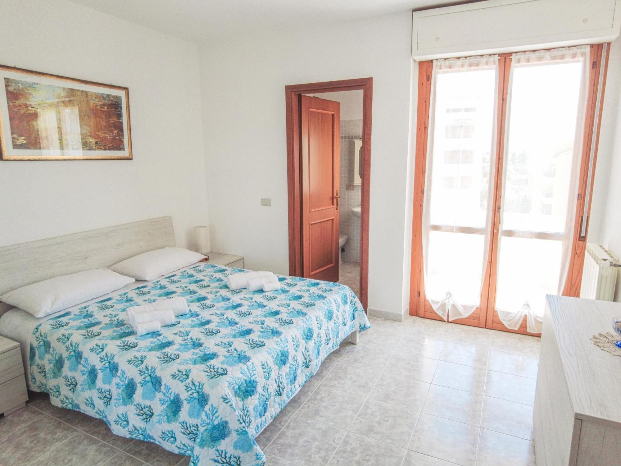 Budget Beds Альгеро Экстерьер фото